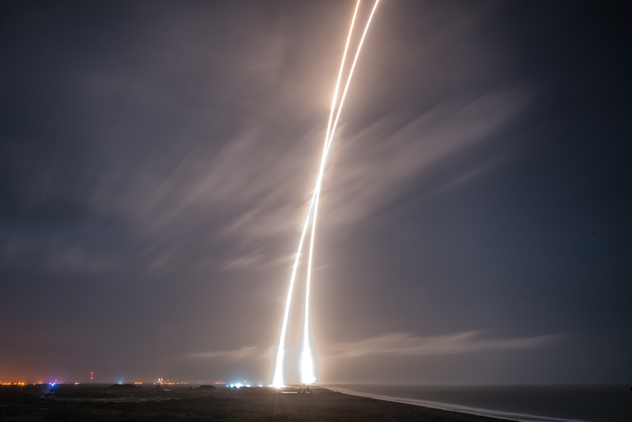 Image of Spacex rocket trails.